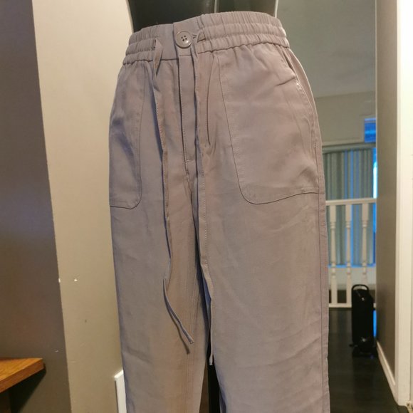 Tahari Jogger Pants (Tan) - Picture 4 of 8